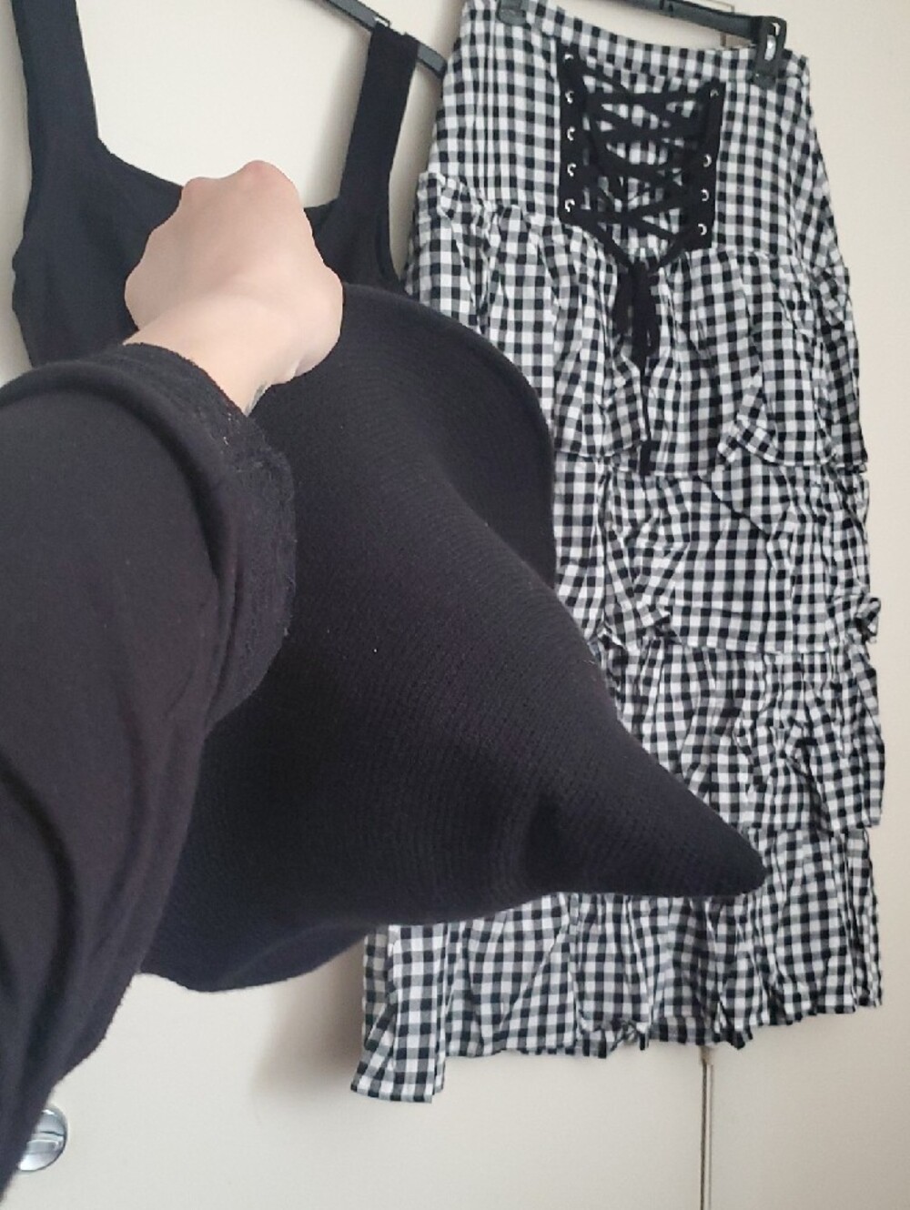 Hot Topic Black and White Gingham Lace-Up Tiered A-Line Skirt - Picture 15 of 15